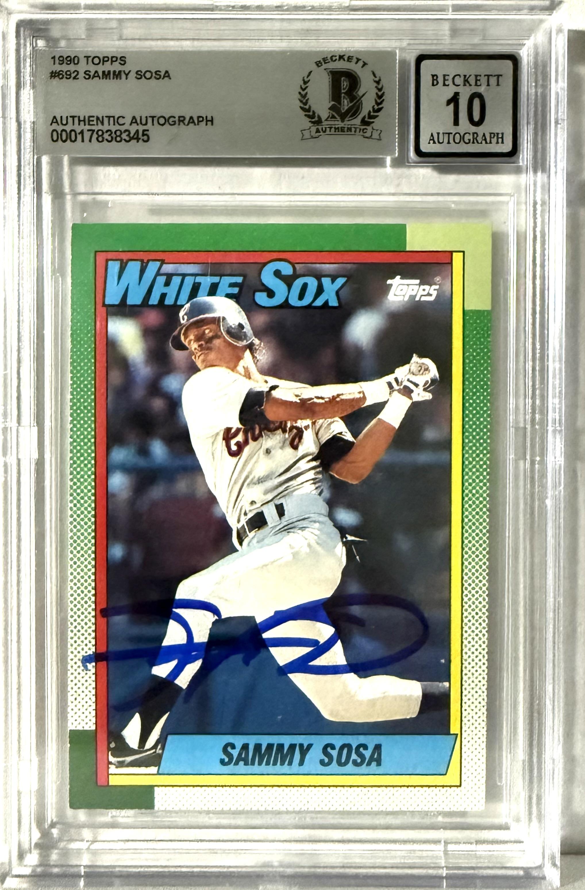 1990 Topps Sammy Sosa Chicago White Sox Topps #692 Rookie BGS 10 Auto